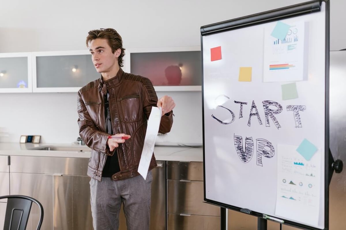 Creating a Winning Go To Market Slide to Secure Investment: A Guide for Entrepreneurs